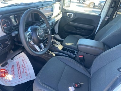 2024 Jeep Wrangler Sahara