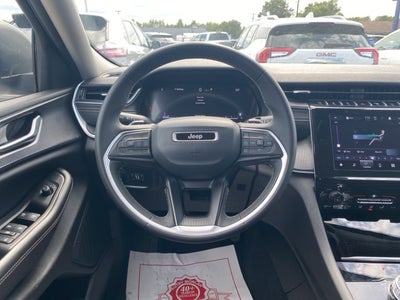 2024 Jeep Grand Cherokee Laredo