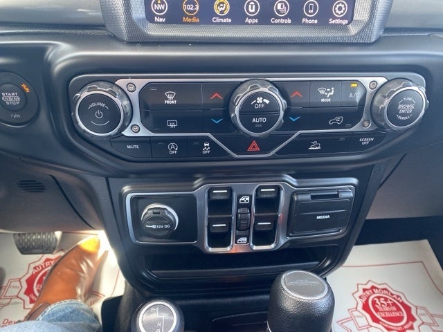 2023 Jeep Gladiator Overland