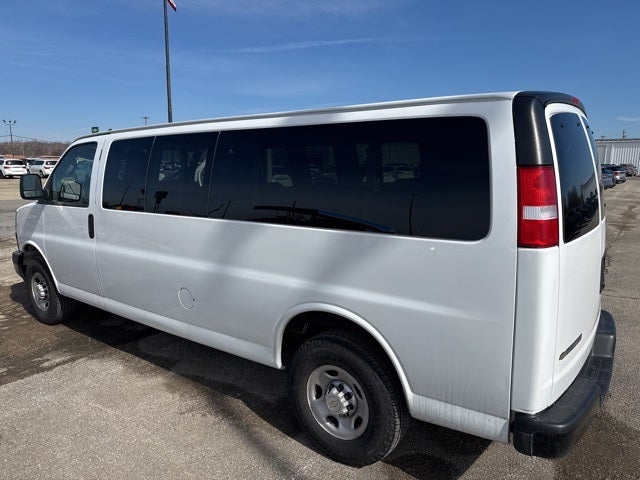 2023 Chevrolet Express 3500 LS Passenger