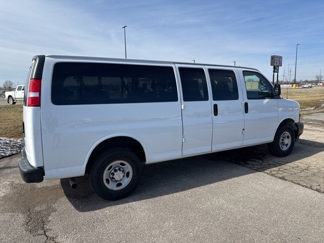2023 Chevrolet Express 3500 LS Passenger