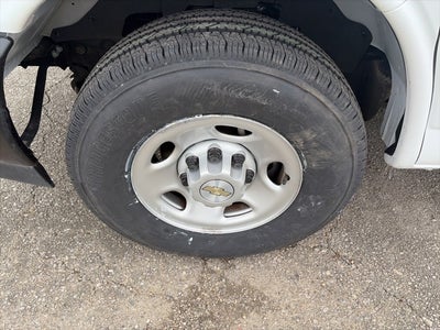 2023 Chevrolet Express 3500 LS Passenger