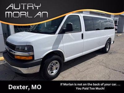 2025 Chevrolet Express 3500 LT Passenger