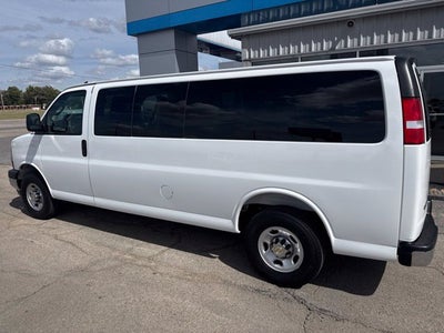 2025 Chevrolet Express 3500 LT Passenger