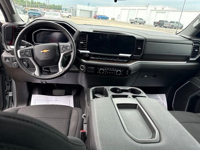 2026 Chevrolet Silverado 1500 LT LT1