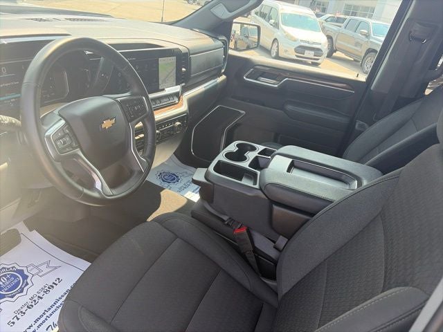 2026 Chevrolet Silverado 1500 LT LT1