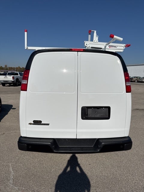 2025 Chevrolet Express 3500 Work Van Cargo