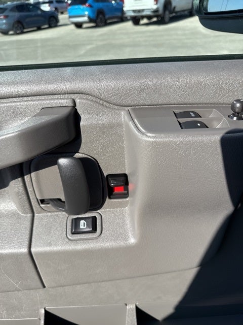 2025 Chevrolet Express 3500 Work Van Cargo