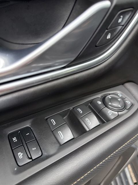 2021 GMC Yukon AT4
