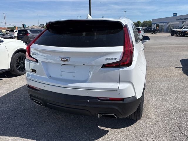 2022 Cadillac XT4 Luxury