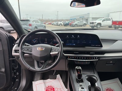 2025 Cadillac XT4 Premium Luxury