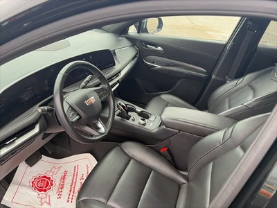 2025 Cadillac XT4 Premium Luxury