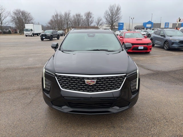 2025 Cadillac XT4 Premium Luxury