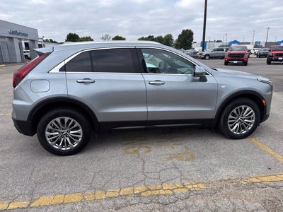 2025 Cadillac XT4 Premium Luxury