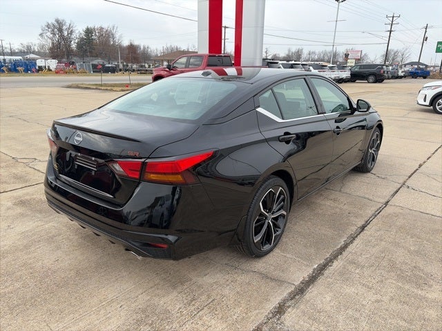 2025 Nissan Altima 2.5 SR