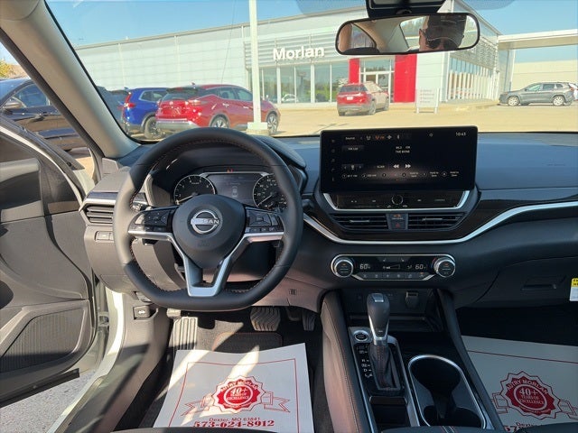 2025 Nissan Altima 2.5 SR