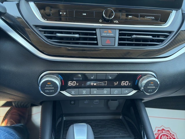 2025 Nissan Altima 2.5 SR