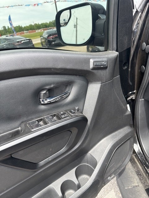2024 Nissan Titan PRO-4X