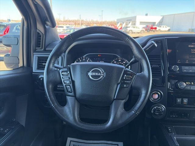 2024 Nissan Titan SV