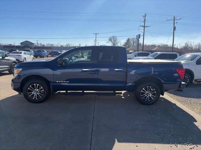 2021 Nissan Titan SV