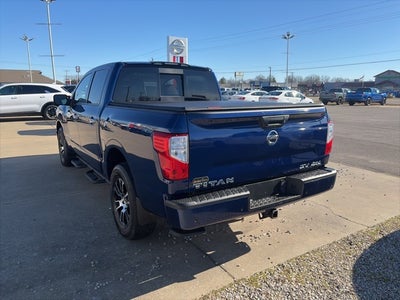 2021 Nissan Titan SV