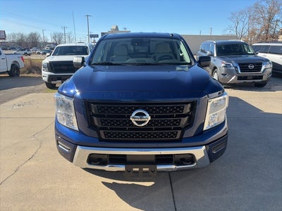 2021 Nissan Titan SV