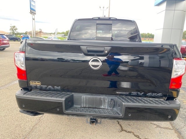 2024 Nissan Titan SV