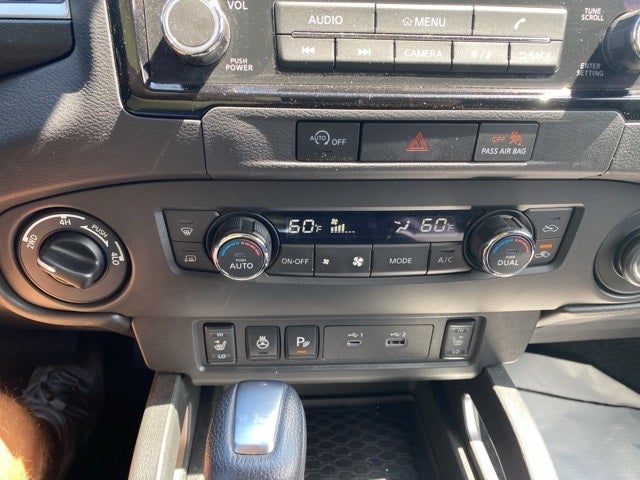 2024 Nissan Frontier SV