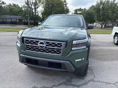 2024 Nissan Frontier SL