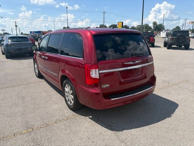 2015 Chrysler Town & Country Touring