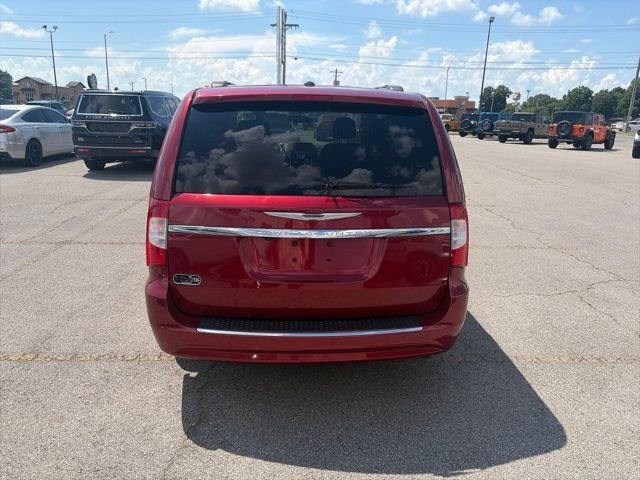 2015 Chrysler Town & Country Touring