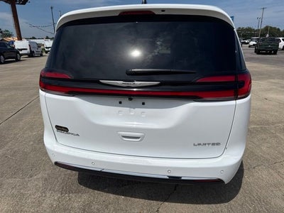 2026 Chrysler Pacifica Limited