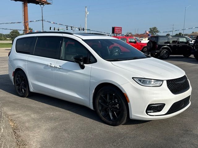 2025 Chrysler Pacifica Limited