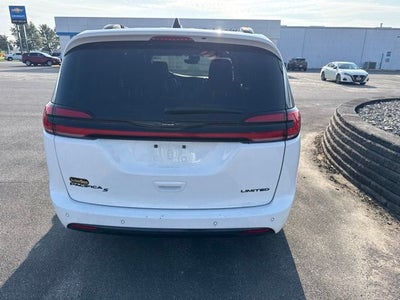 2025 Chrysler Pacifica Limited