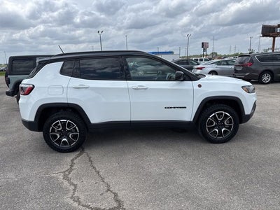 2025 Jeep Compass Trailhawk