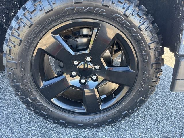 2018 Chevrolet Silverado 1500 LT LT1