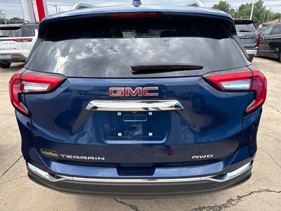 2022 GMC Terrain SLT