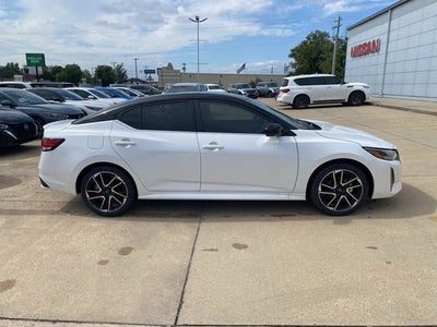 2025 Nissan Sentra SR
