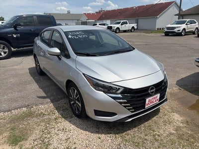 2025 Nissan Versa 1.6 SV