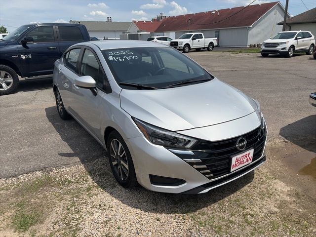 2025 Nissan Versa 1.6 SV