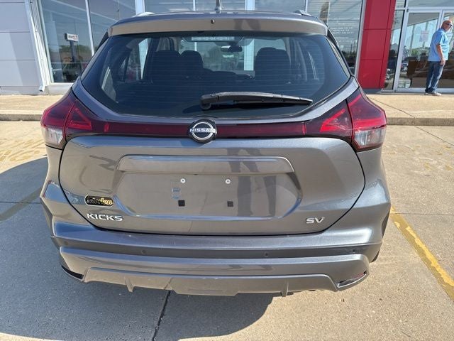 2022 Nissan Kicks SV