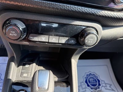 2022 Nissan Kicks SV