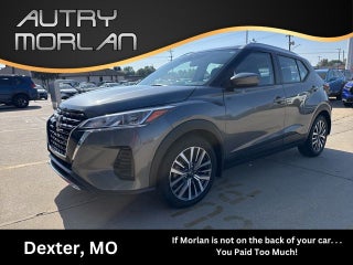 2022 Nissan Kicks SV