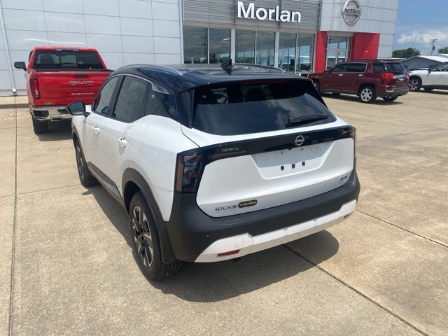 2025 Nissan Kicks SV