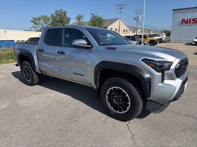 2024 Toyota Tacoma Hybrid TRD Off Road