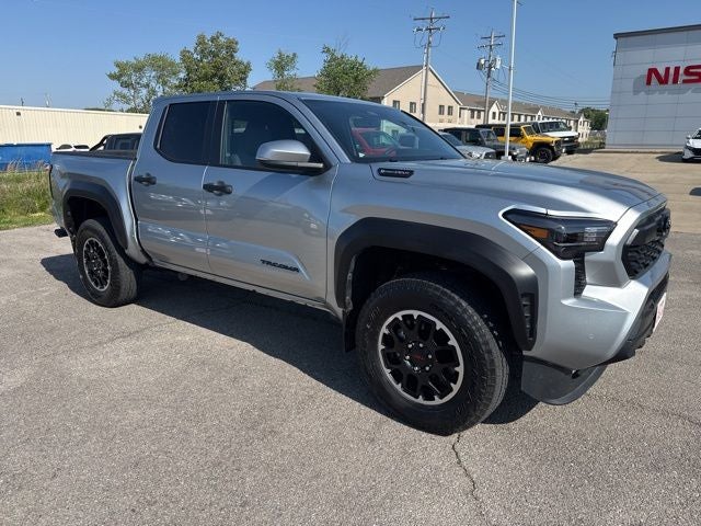 2024 Toyota Tacoma Hybrid TRD Off Road