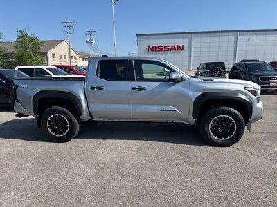 2024 Toyota Tacoma Hybrid TRD Off Road