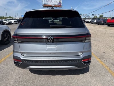 2025 Volkswagen Taos 1.5T SE