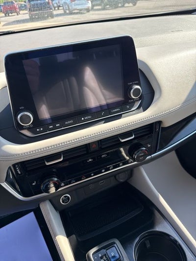 2022 Nissan Rogue SL