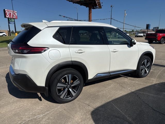 2022 Nissan Rogue SL
